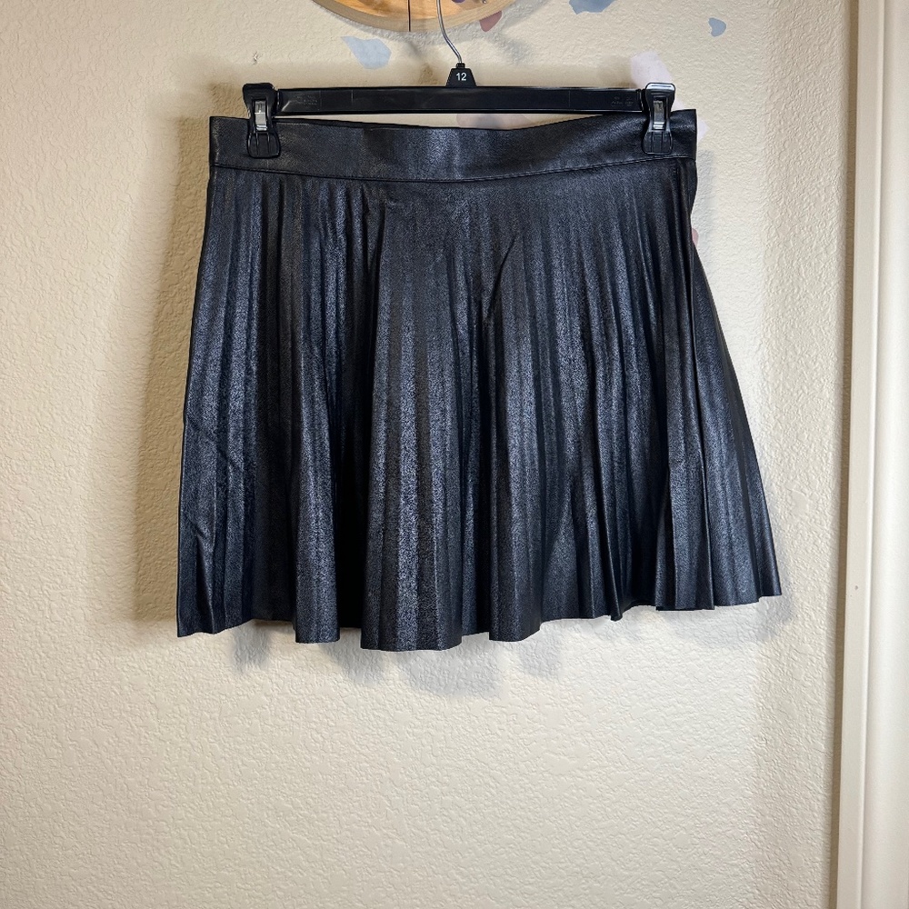 Lulus Black Pleaded Leather School Girl Skirt- New with Tags